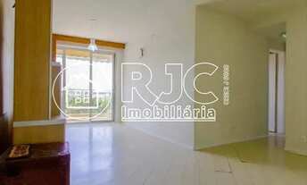 Imagem 4: Imóvel para venda possui 65 metros quadrados com 2 quartos em Maracanã - Rio de Janeiro