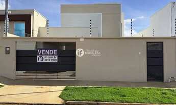 Imagem: Sobrado para venda tem 172 metros quadrados