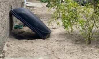 Imagem 3: Vendo terreno todo murado , com área coberta na chácara Itapiracó! Ótima localização