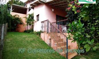 Imagem 4: Casa de condomínio para venda possui 500 metros quadrados com 4 quartos