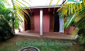 Imagem 6: Casa de condomínio para venda possui 500 metros quadrados com 4 quartos