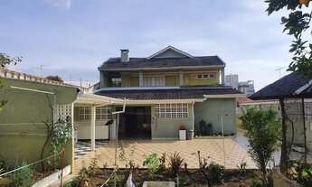 Imagem 4: Casa com 490 m² com 4 quartos sendo 02 suítes 06 vagas no Santa Quitéria - Curitiba - PR