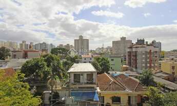 Imagem 2: Apartamento para venda com 82 metros quadrados com 2 quartos em Passo da Areia - Porto Ale