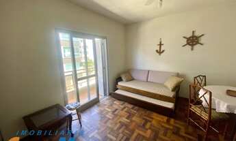 Imagem 5: Apto com sacada e vista para o mar