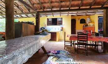 Imagem 7: Casa com piscina e cascata de água da nascente em Penedo RJ