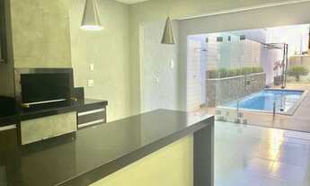 Imagem 3: Casa para venda possui 250 m2 com piscina em Jardim Presidente - Rio Verde - Goiás