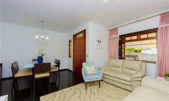 Imagem 2: Encantadora casa de 178m² com 3 dormitórios e 3 vagas de garagem - O lar dos seus sonhos