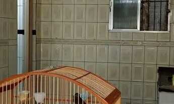 Imagem 6: Alugo casa 2 quartos 1 dispensa2 lbamheiro suite quintal