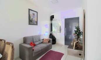 Imagem 2: Apartamento à Venda - Olaria, 2 Quartos, 52 m2