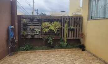 Imagem 4: Casa para aluguel e venda com 3 dormitórios