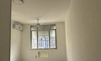 Imagem 2: ALUGO CONTRATO RESIDENCIAL APARTAMENTO COM 3 QUARTOS NO BAIRRO DO FLAMENGO