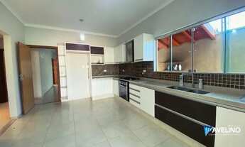 Imagem 5: Casa com piscina