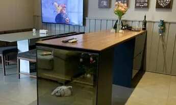 Imagem: Casa com piscina e galpão de 90m2