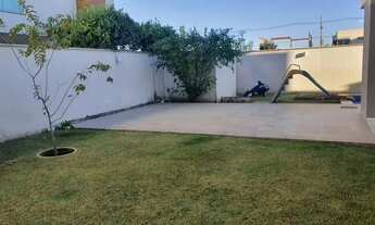 Imagem 6: 2 Lote, única com Poço Tubular