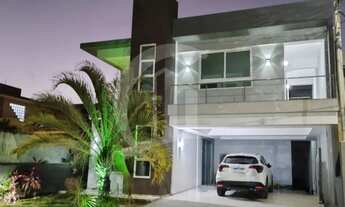 Imagem: Casa em Condomínio com 264m² de 4 Quartos