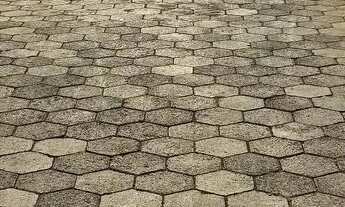 Imagem 5: Vendo ou troco casa muito grande depois do posto dangelis