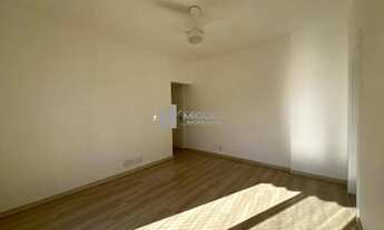 Imagem 5: Lindo apartamento à venda em Vila Isabel. Varanda, sala confortável, dois ótimos quartos