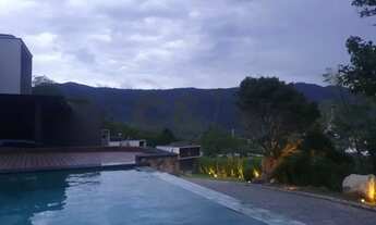 Imagem 2: Casa de Condomínio - 4 Dormitórios (Suítes) à Venda em Itapetinga - Atibaia/SP