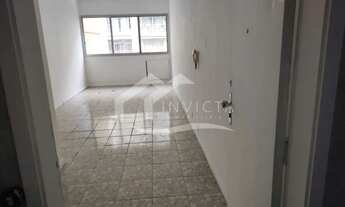 Imagem 4: SALA REFORMADA !!! ÓTIMA LOCALIZAÇÃO !!!