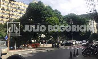 Imagem: Copacabana 3 quartos frente reformado 122m²