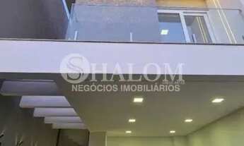 Imagem 2: Sobrado à venda em Maringá, Jardim Paris, com 3 suítes, com 150 m²