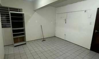 Imagem 7: Apartamento para aluguel com 84 metros quadrados com 3 quartos em Boa Vista - Recife - PE