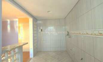 Imagem 7: Apartamento para vender com 2 quartos, 1 vaga e cozinha com área de serviço