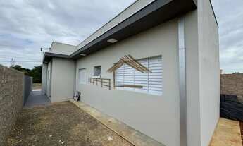 Imagem 4: Linda casa à venda em Porangaba SP, contendo 2 dormitórios, aceita financiamento