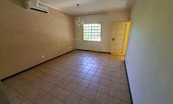 Imagem: Casa de 126m² com 03 quartos para locação