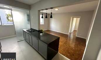 Imagem 3: APTO COM 02 DORM. DEPENDENCIA EMP, TODO REFORMADO , SEMI-MOBILIADO, GARAGEM, ELEVADOR