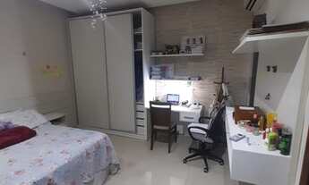 Imagem 6: SARÁTY VENDE - Lindíssima casa com 6 suítes, piscina e churrasqueira na Avenida Ceará