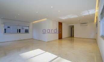 Imagem 2: Jardim paulista reformado em trecho de rua plana com 3 suítes