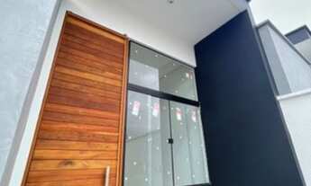 Imagem 2: Casa sendo 3 quartos e duas suítes uma americana