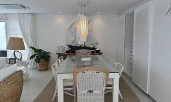 Imagem 3: Casa em condomínio alto padrão com 5 suítes frente ao mar