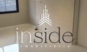 Imagem 2: Sobrado para venda possui 241 metros quadrados com 4 quartos em São Braz - Curitiba - PR