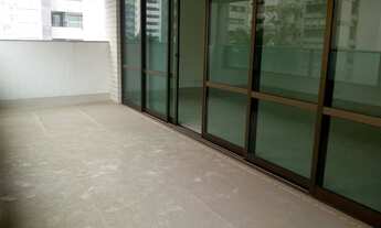 Imagem 4: Edifício de alto padrão, um apto por andar, nunca habitado, lazer completo, portaria 24 hr