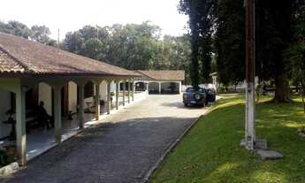 Imagem 3: Chácara para venda tem 36000 metros quadrados com 5 quartos em Jardim Amélia - Pinhais - P