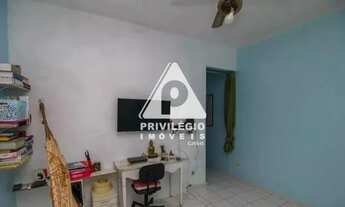 Imagem 2: Ótimo apartamento quarto e sala no coração da Glória, juntinho ao Aterro do Flamengo