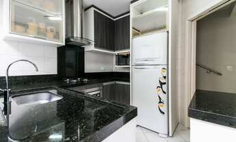 Imagem 6: Sobrado mobiliado, suíte master com hidro, ambientes amplos e integrados