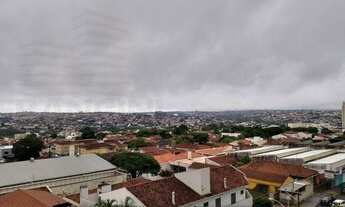 Imagem 5: Apartamento para Venda em Bauru, Jardim Estoril, 2 dormitórios, 1 suíte, 2 banheiros, 1 va