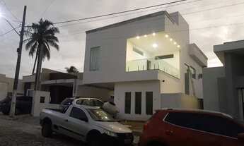 Imagem: Casa em condômino fechado com 200 m²