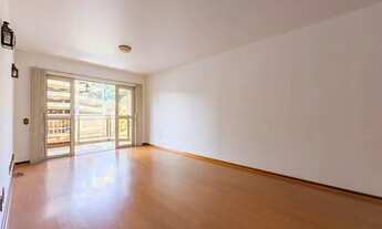 Imagem 2: Cód.: 611 - Amplo apartamento de 4 quartos no centro da cidade de Teresópolis