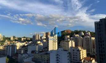 Imagem 2: Cobertura com 3 quartos com 2 suítes e Hidromassagem à venda, 250 m² por R$ 1.480.000 - Ce