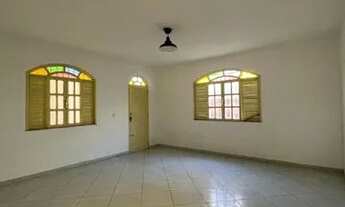 Imagem 3: Casa, Itapuã, Pé na Areia, Duplex, 2/4, sendo 01 suíte, sanitário social e dependência com