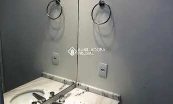 Imagem 4: PORTO ALEGRE - Apartamento Padrão - Jardim Sabará