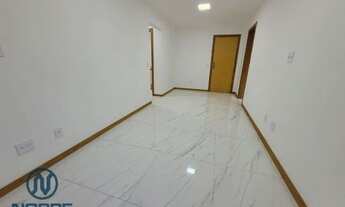 Imagem 2: Apartamento com 2 dormitórios para alugar, 55 m² por R$ 2.000,00/mês - Alto - Teresópolis