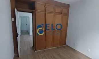 Imagem: Apartamento de 1 dormitório, com armários