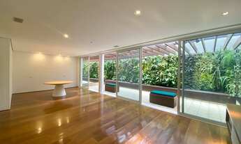 Imagem: Charme e Conforto Em Frente a Praia de Ipanema