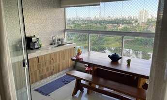 Imagem 2: Varandas de Ipanema montado em armários na orla do Parque Cascavel