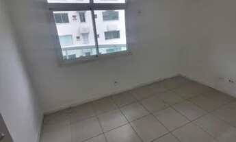 Imagem 4: Apartamento para aluguel com 70 metros quadrados com 2 quartos em Santa Rosa - Niterói - R